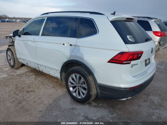 Photo 2 VIN: 3VV3B7AX7JM051667 - VOLKSWAGEN TIGUAN 