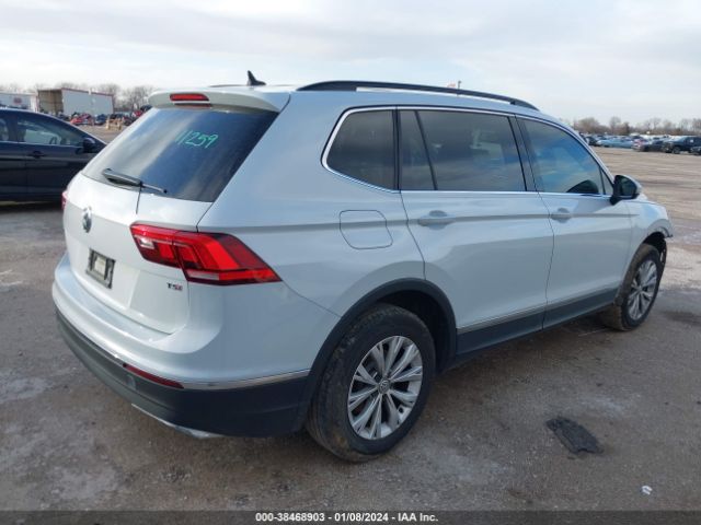 Photo 3 VIN: 3VV3B7AX7JM051667 - VOLKSWAGEN TIGUAN 