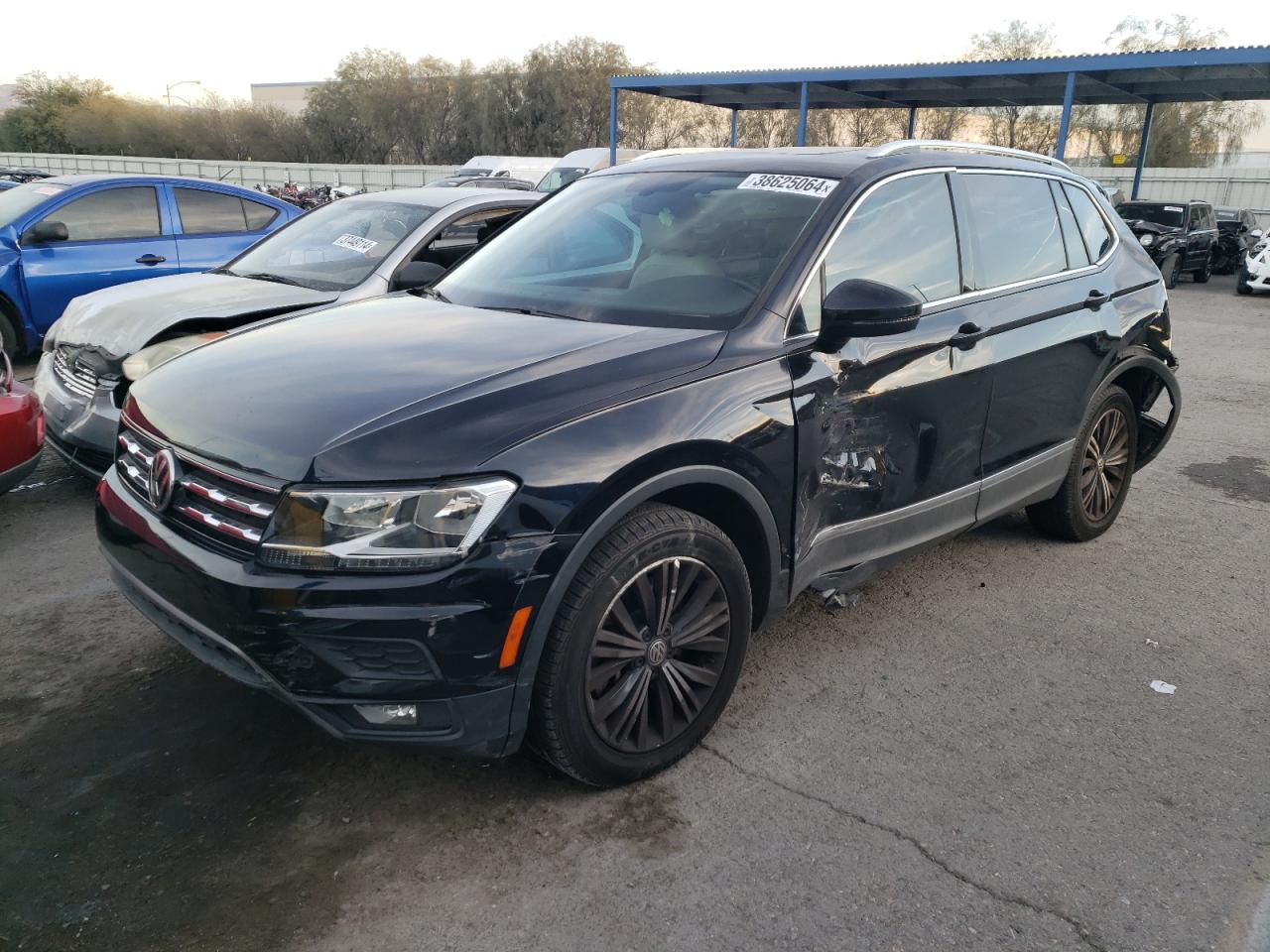 Photo 0 VIN: 3VV3B7AX7JM057095 - VOLKSWAGEN TIGUAN 