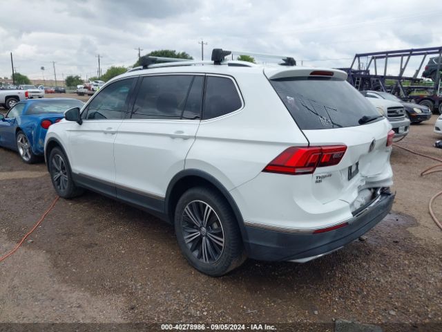 Photo 2 VIN: 3VV3B7AX7JM068047 - VOLKSWAGEN TIGUAN 