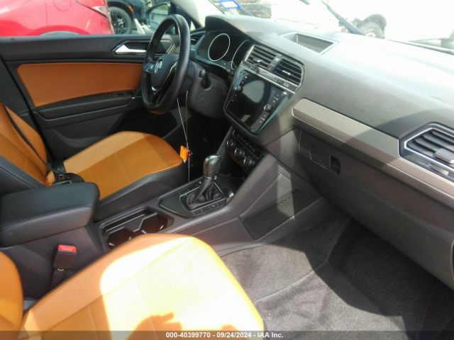 Photo 4 VIN: 3VV3B7AX7JM176068 - VOLKSWAGEN TIGUAN 