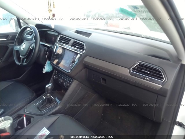 Photo 4 VIN: 3VV3B7AX7KM045935 - VOLKSWAGEN TIGUAN 