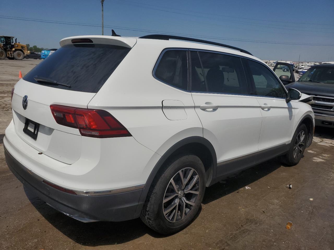 Photo 2 VIN: 3VV3B7AX7LM115094 - VOLKSWAGEN TIGUAN 