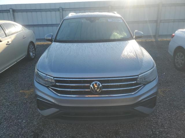 Photo 4 VIN: 3VV3B7AX7PM121600 - VOLKSWAGEN TIGUAN SE 