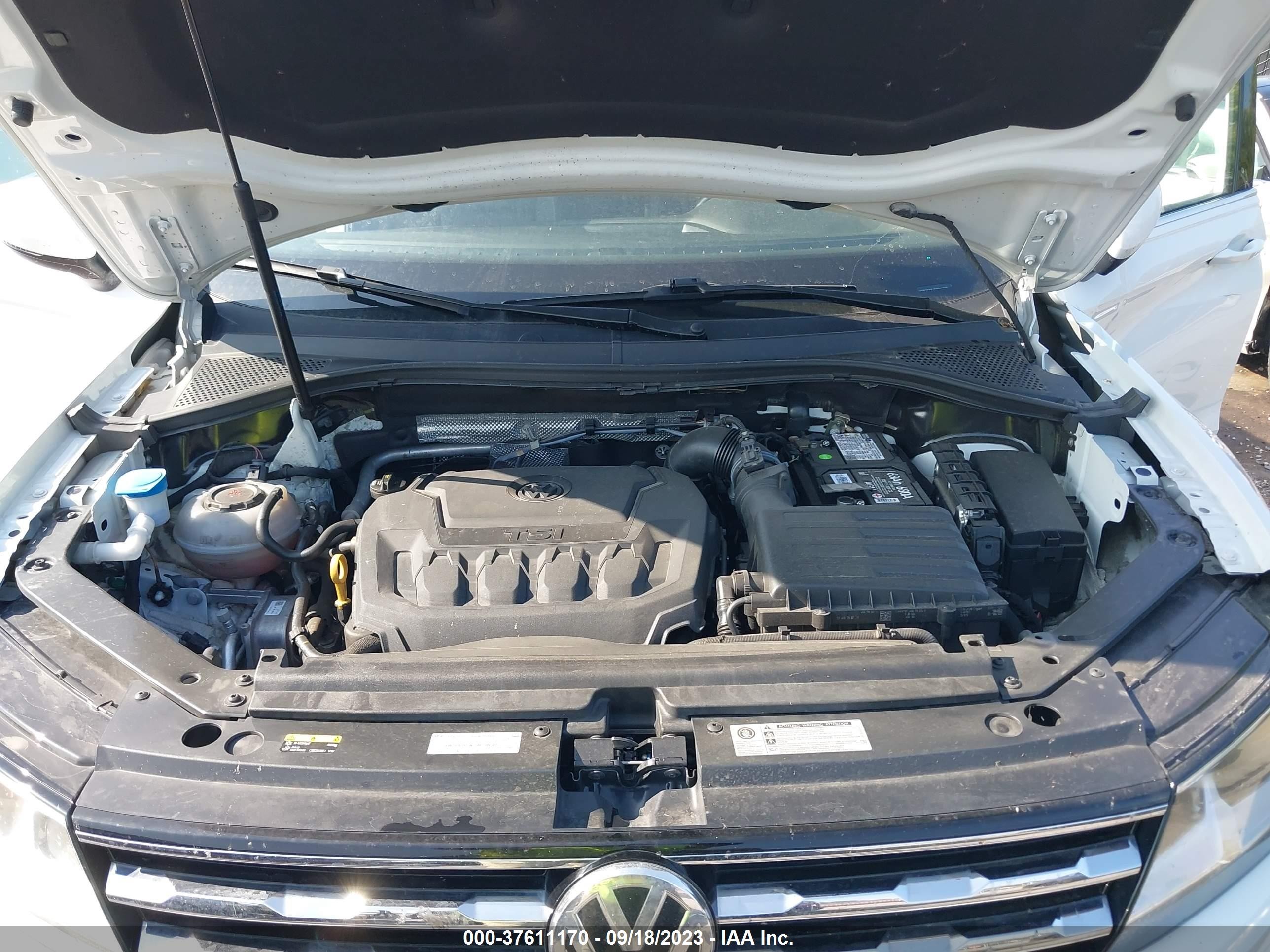 Photo 9 VIN: 3VV3B7AX8JM020332 - VOLKSWAGEN TIGUAN 