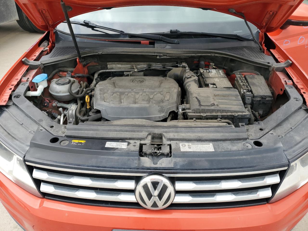 Photo 11 VIN: 3VV3B7AX8JM024851 - VOLKSWAGEN TIGUAN 