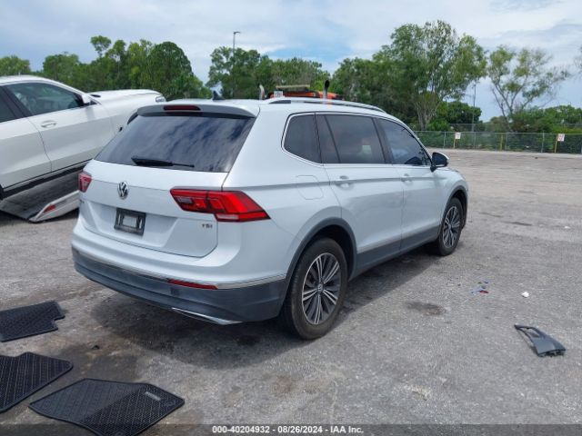 Photo 3 VIN: 3VV3B7AX8JM047496 - VOLKSWAGEN TIGUAN 