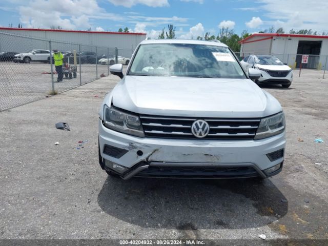 Photo 5 VIN: 3VV3B7AX8JM047496 - VOLKSWAGEN TIGUAN 