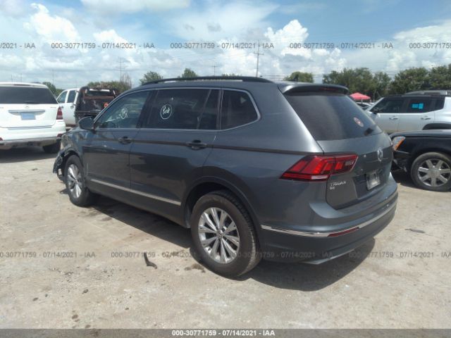 Photo 2 VIN: 3VV3B7AX8JM157366 - VOLKSWAGEN TIGUAN 