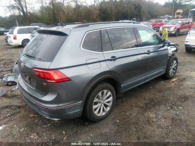 Photo 3 VIN: 3VV3B7AX8JM184471 - VOLKSWAGEN TIGUAN 