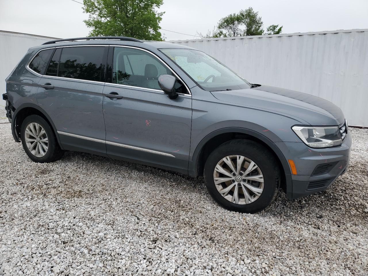 Photo 3 VIN: 3VV3B7AX8JM222961 - VOLKSWAGEN TIGUAN 