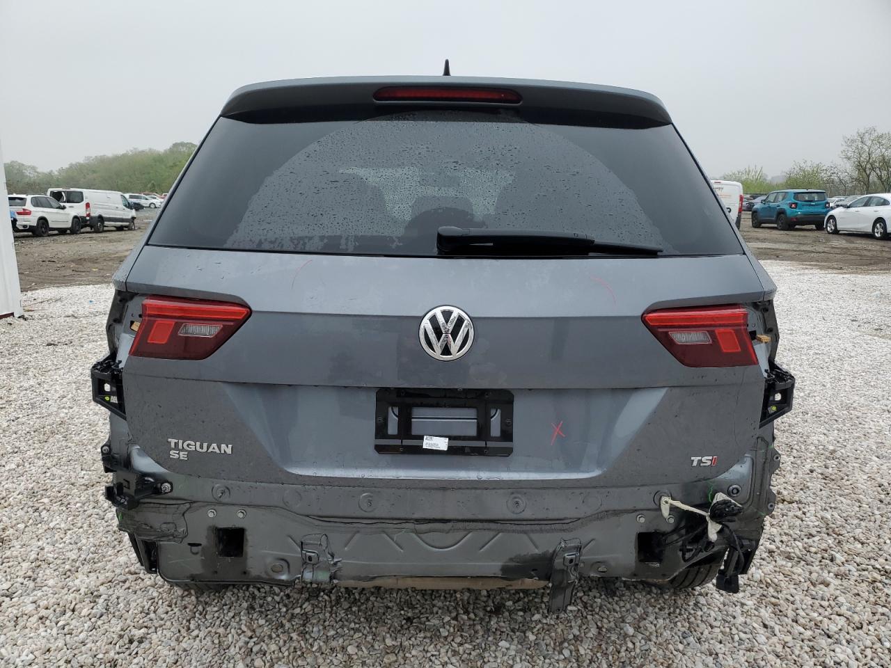 Photo 5 VIN: 3VV3B7AX8JM222961 - VOLKSWAGEN TIGUAN 