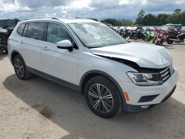 Photo 3 VIN: 3VV3B7AX8KM030196 - VOLKSWAGEN TIGUAN SE 