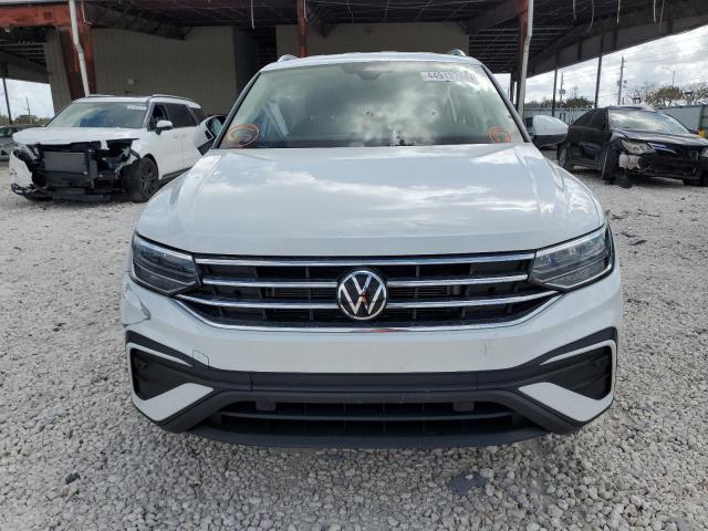 Photo 4 VIN: 3VV3B7AX8PM002566 - VOLKSWAGEN TIGUAN 