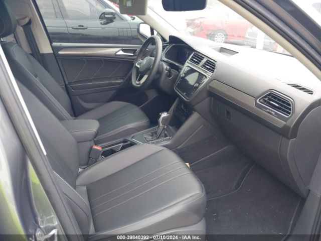 Photo 4 VIN: 3VV3B7AX8PM125851 - VOLKSWAGEN TIGUAN 