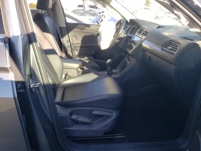 Photo 4 VIN: 3VV3B7AX9JM002079 - VOLKSWAGEN TIGUAN SE 