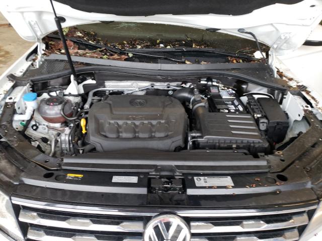 Photo 6 VIN: 3VV3B7AX9JM060449 - VOLKSWAGEN TIGUAN SE 