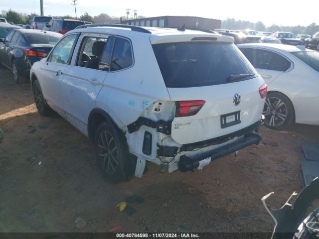 Photo 2 VIN: 3VV3B7AX9JM220362 - VOLKSWAGEN TIGUAN 