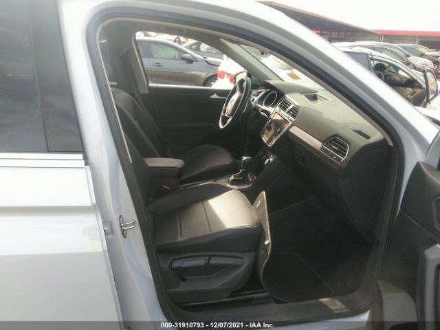 Photo 4 VIN: 3VV3B7AX9KM044365 - VOLKSWAGEN TIGUAN 