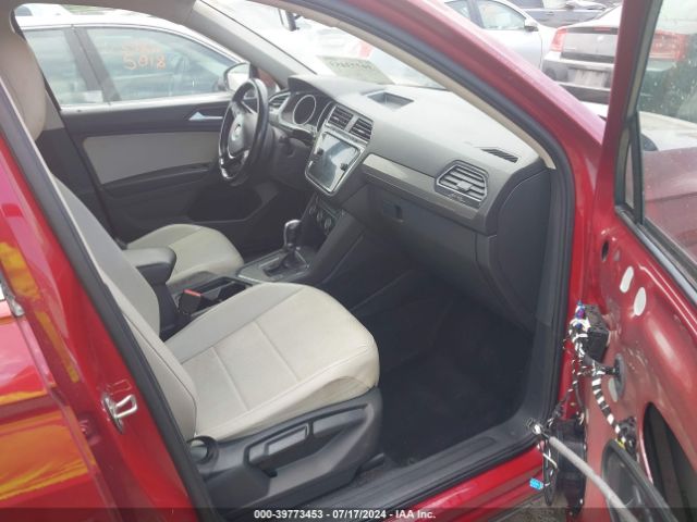 Photo 4 VIN: 3VV3B7AX9KM148998 - VOLKSWAGEN TIGUAN 