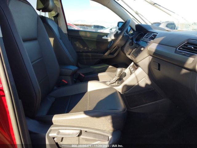 Photo 4 VIN: 3VV3B7AX9MM048791 - VOLKSWAGEN TIGUAN 