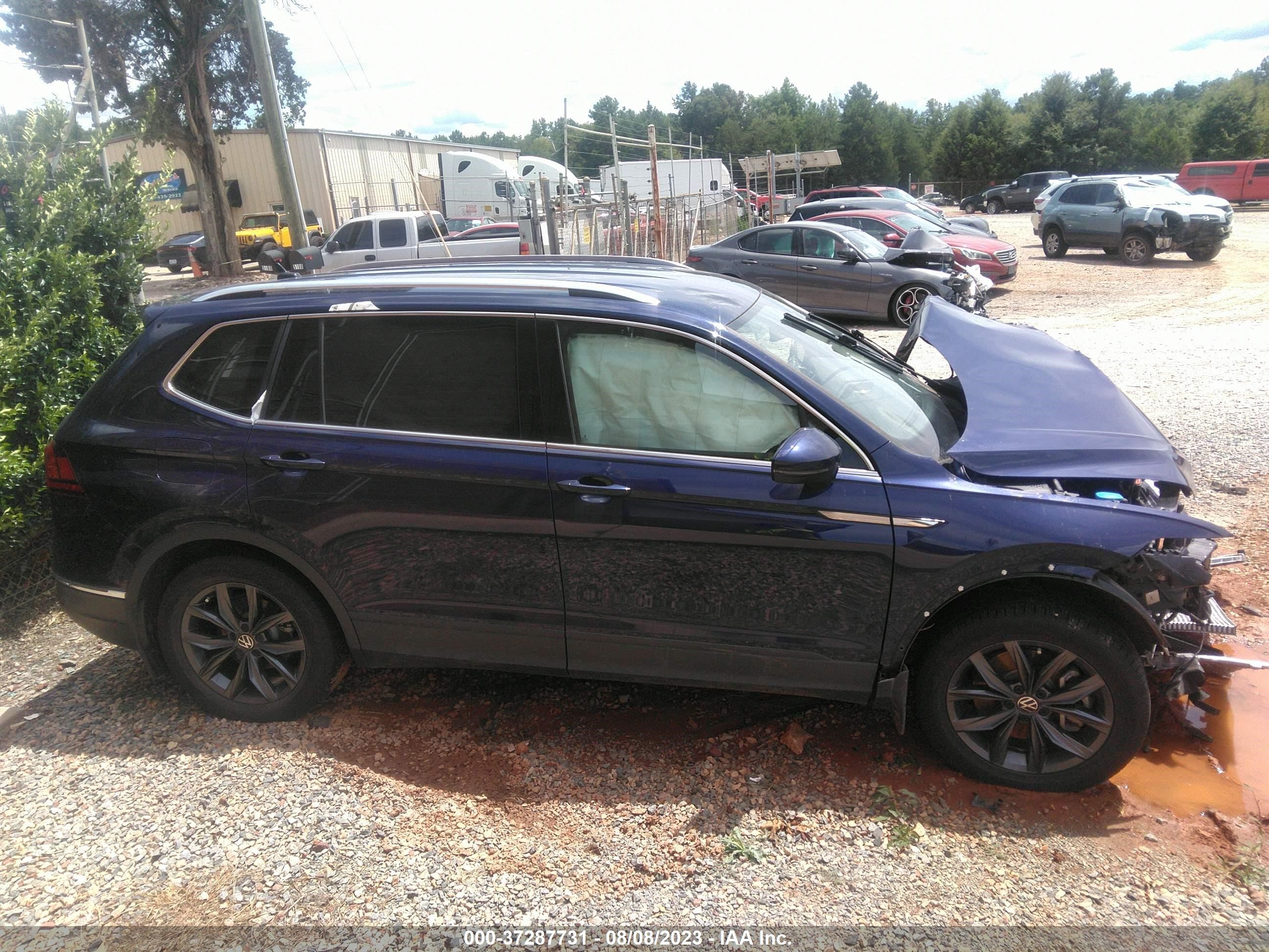 Photo 13 VIN: 3VV3B7AX9NM082795 - VOLKSWAGEN TIGUAN 