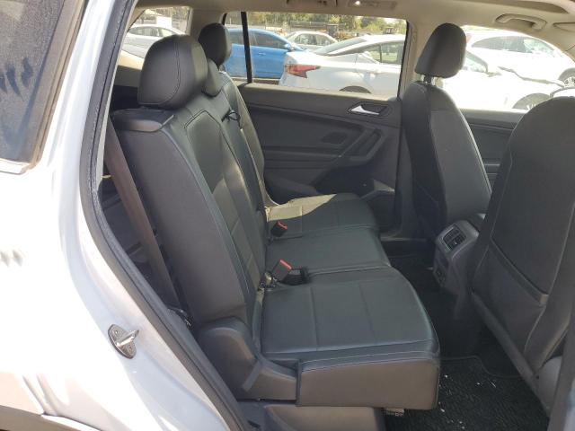 Photo 10 VIN: 3VV3B7AXXJM176484 - VOLKSWAGEN TIGUAN SE 