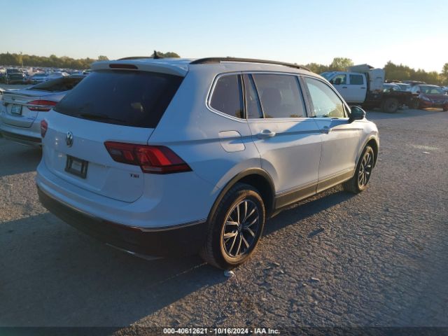 Photo 3 VIN: 3VV3B7AXXJM190854 - VOLKSWAGEN TIGUAN 