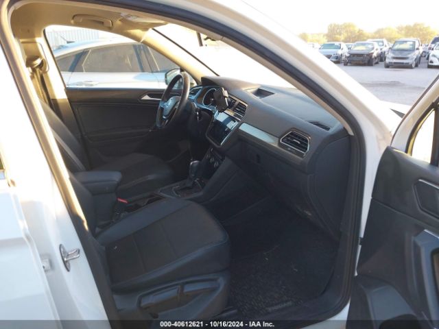 Photo 4 VIN: 3VV3B7AXXJM190854 - VOLKSWAGEN TIGUAN 