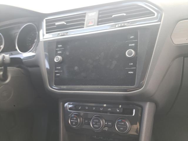 Photo 8 VIN: 3VV3B7AXXKM075723 - VOLKSWAGEN TIGUAN SE 