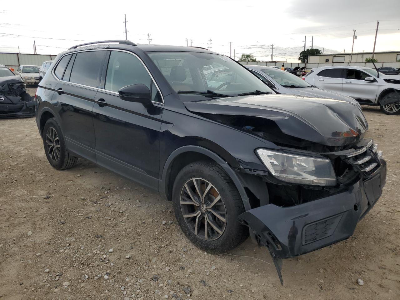 Photo 3 VIN: 3VV3B7AXXKM140862 - VOLKSWAGEN TIGUAN 