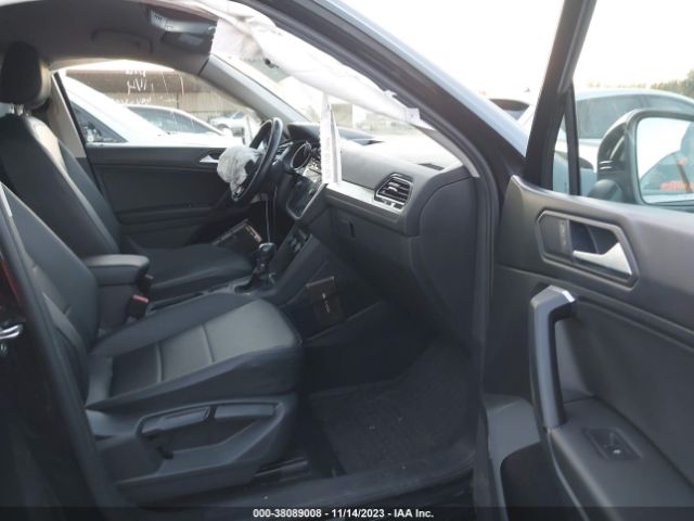 Photo 4 VIN: 3VV3B7AXXKM188930 - VOLKSWAGEN TIGUAN 