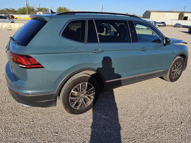 Photo 2 VIN: 3VV3B7AXXLM058499 - VOLKSWAGEN TIGUAN SE 