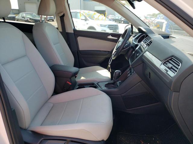 Photo 4 VIN: 3VV3B7AXXMM004976 - VOLKSWAGEN PASSAT 