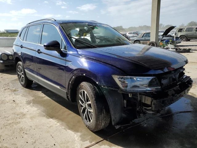 Photo 3 VIN: 3VV3B7AXXMM017114 - VOLKSWAGEN TIGUAN SE 