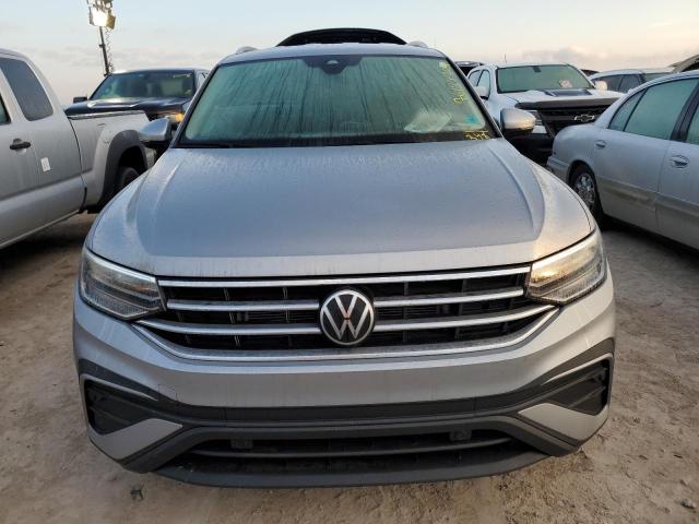 Photo 4 VIN: 3VV3B7AXXPM038923 - VOLKSWAGEN TIGUAN SE 