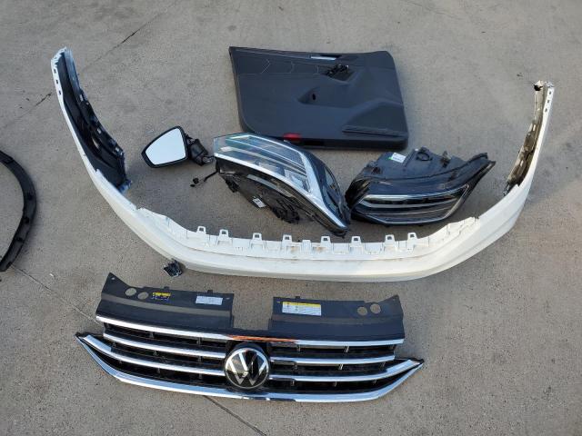 Photo 12 VIN: 3VV3B7AXXRM098882 - VOLKSWAGEN TIGUAN SE 