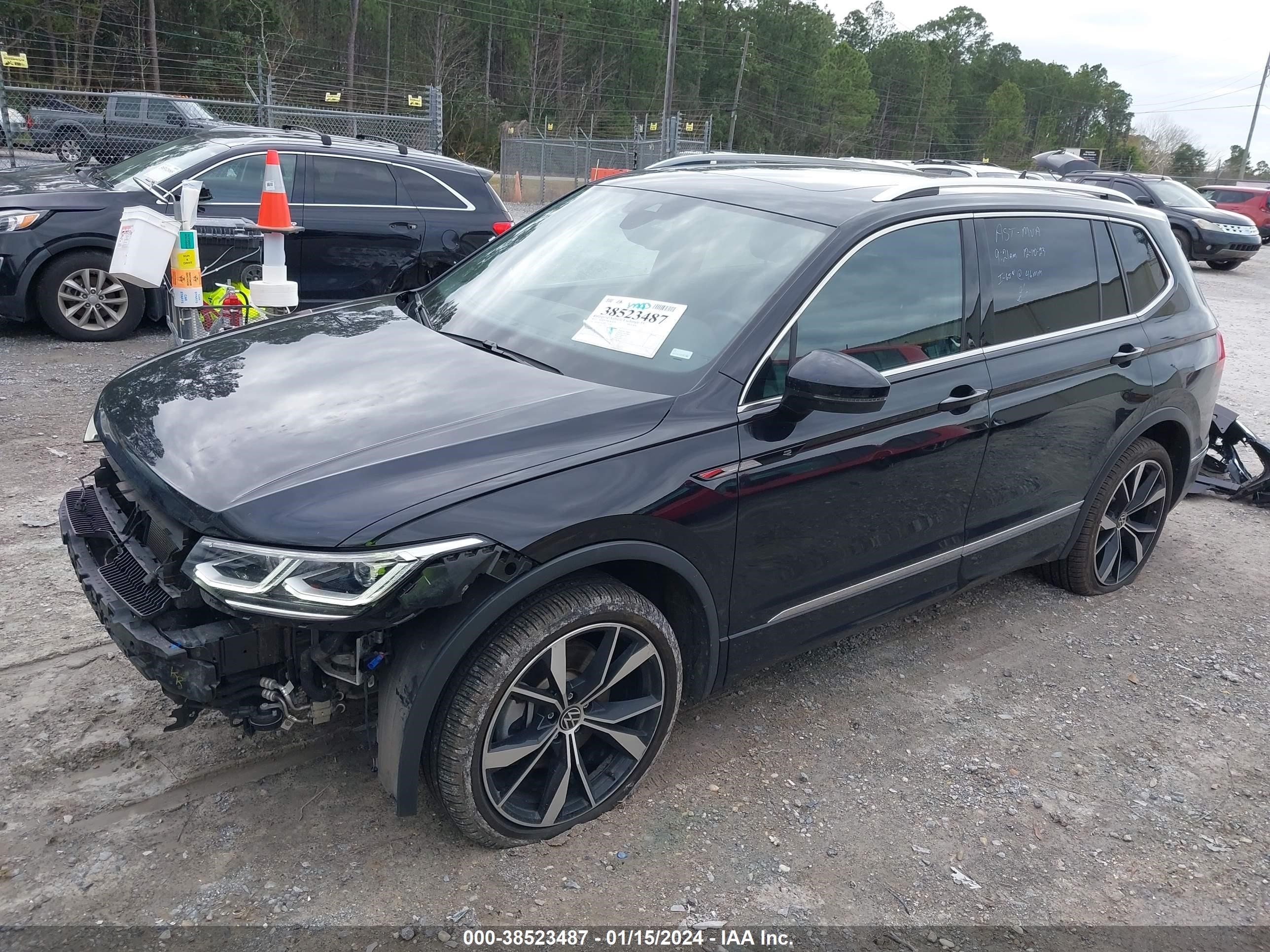 Photo 1 VIN: 3VV4B7AX0NM170798 - VOLKSWAGEN TIGUAN 