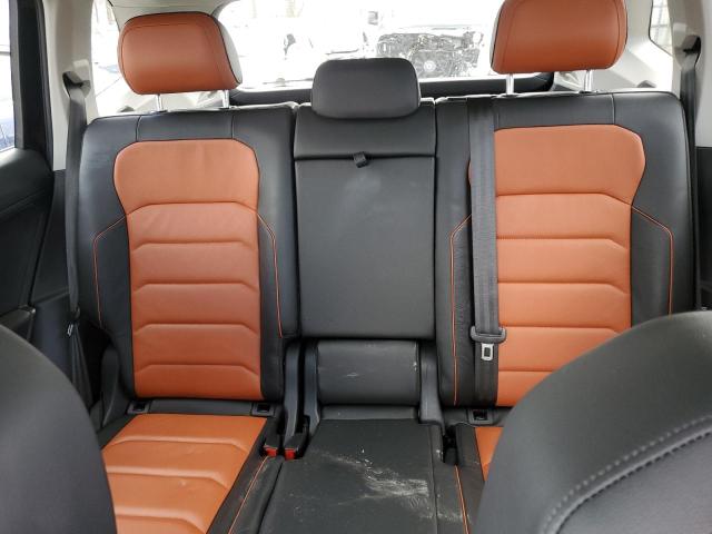 Photo 9 VIN: 3VV4B7AX2JM217467 - VOLKSWAGEN TIGUAN SEL 