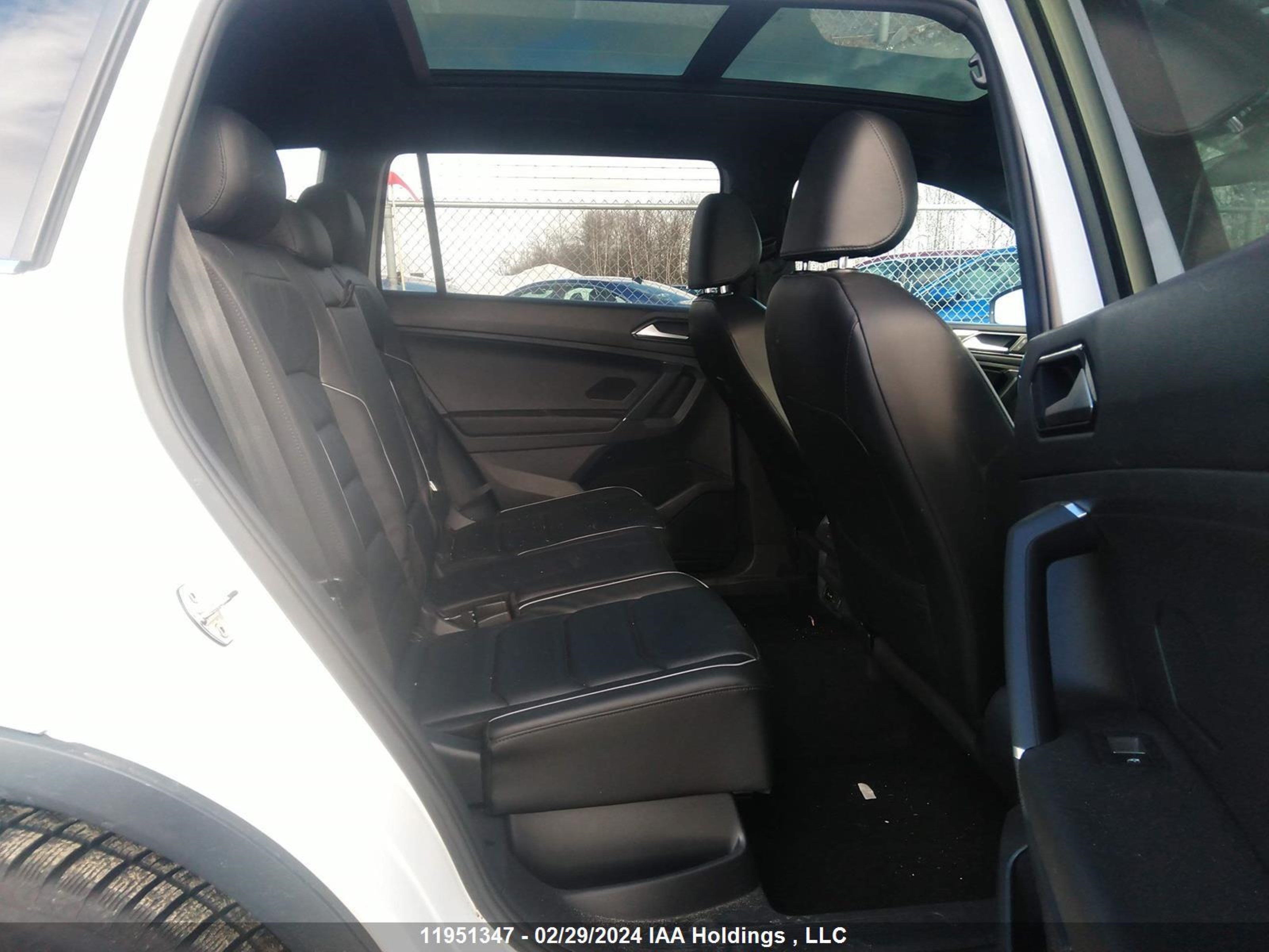 Photo 7 VIN: 3VV4B7AX4JM129679 - VOLKSWAGEN TIGUAN 