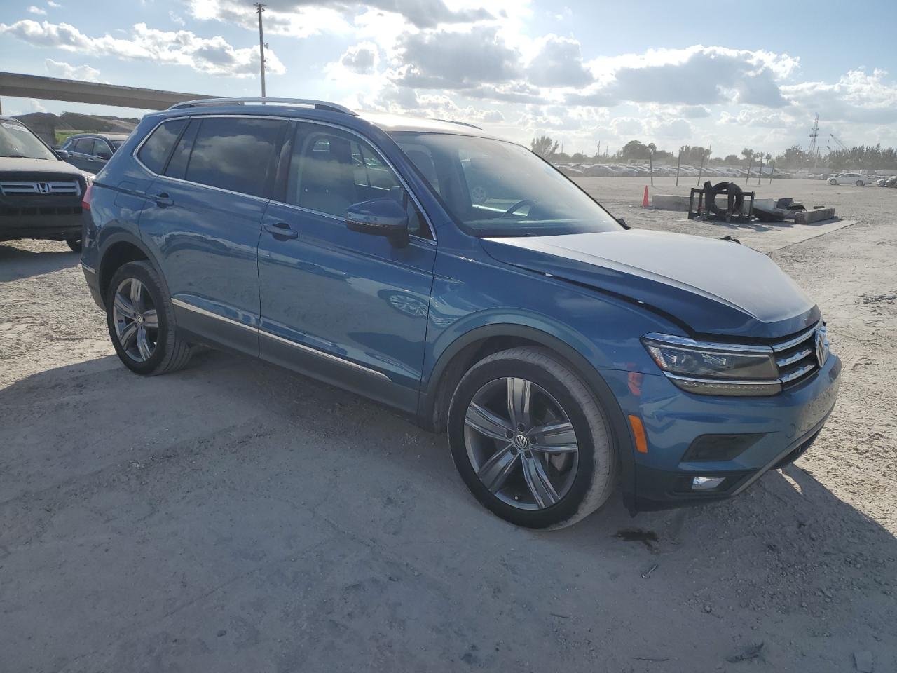 Photo 3 VIN: 3VV4B7AX4KM178771 - VOLKSWAGEN TIGUAN 