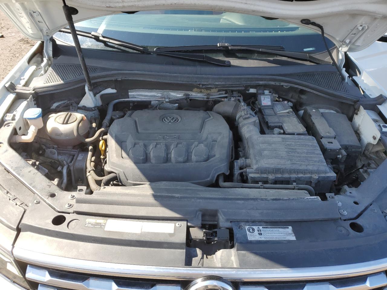 Photo 11 VIN: 3VV4B7AX5JM007090 - VOLKSWAGEN TIGUAN 