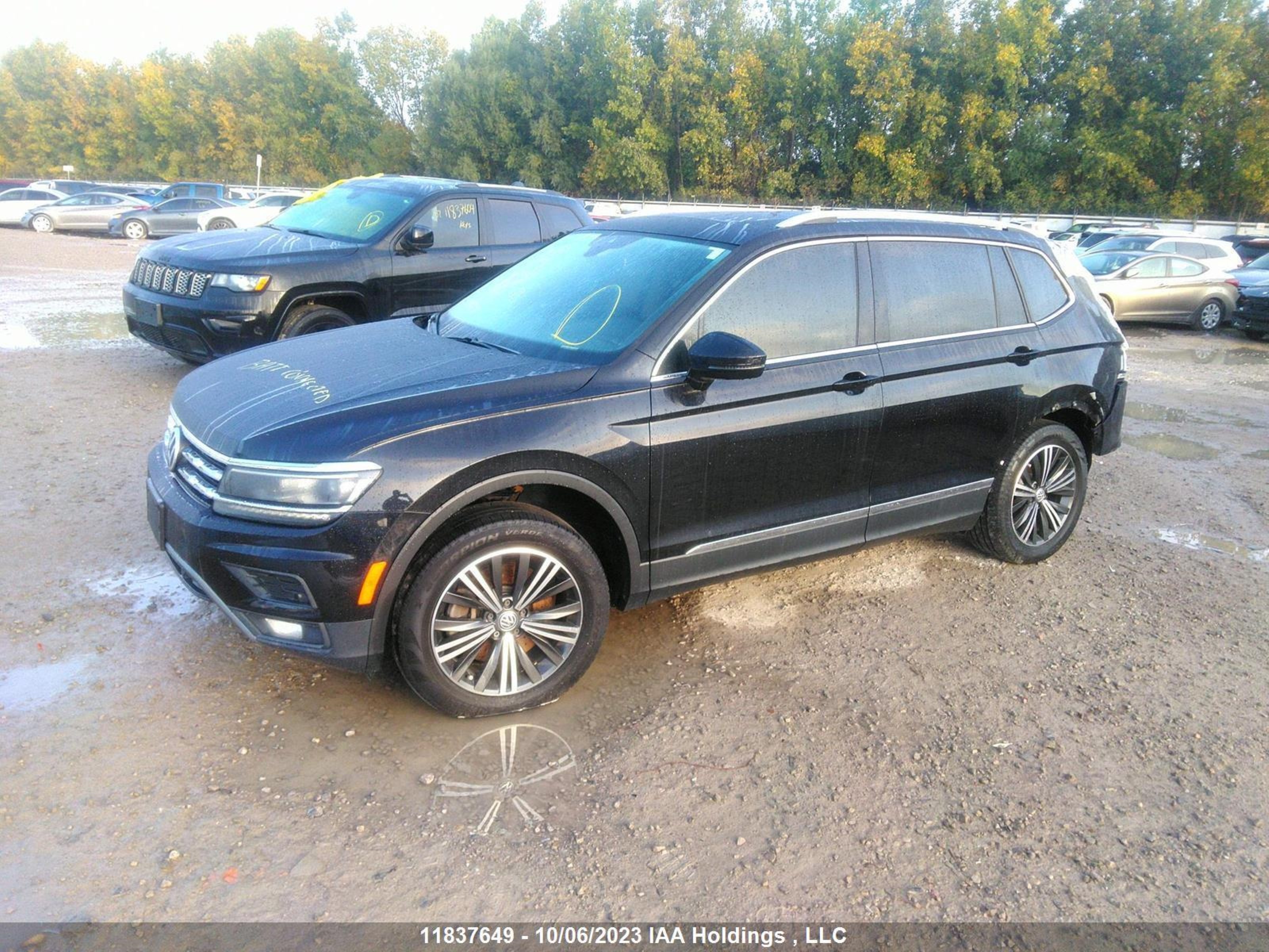 Photo 1 VIN: 3VV4B7AX5JM069489 - VOLKSWAGEN TIGUAN 