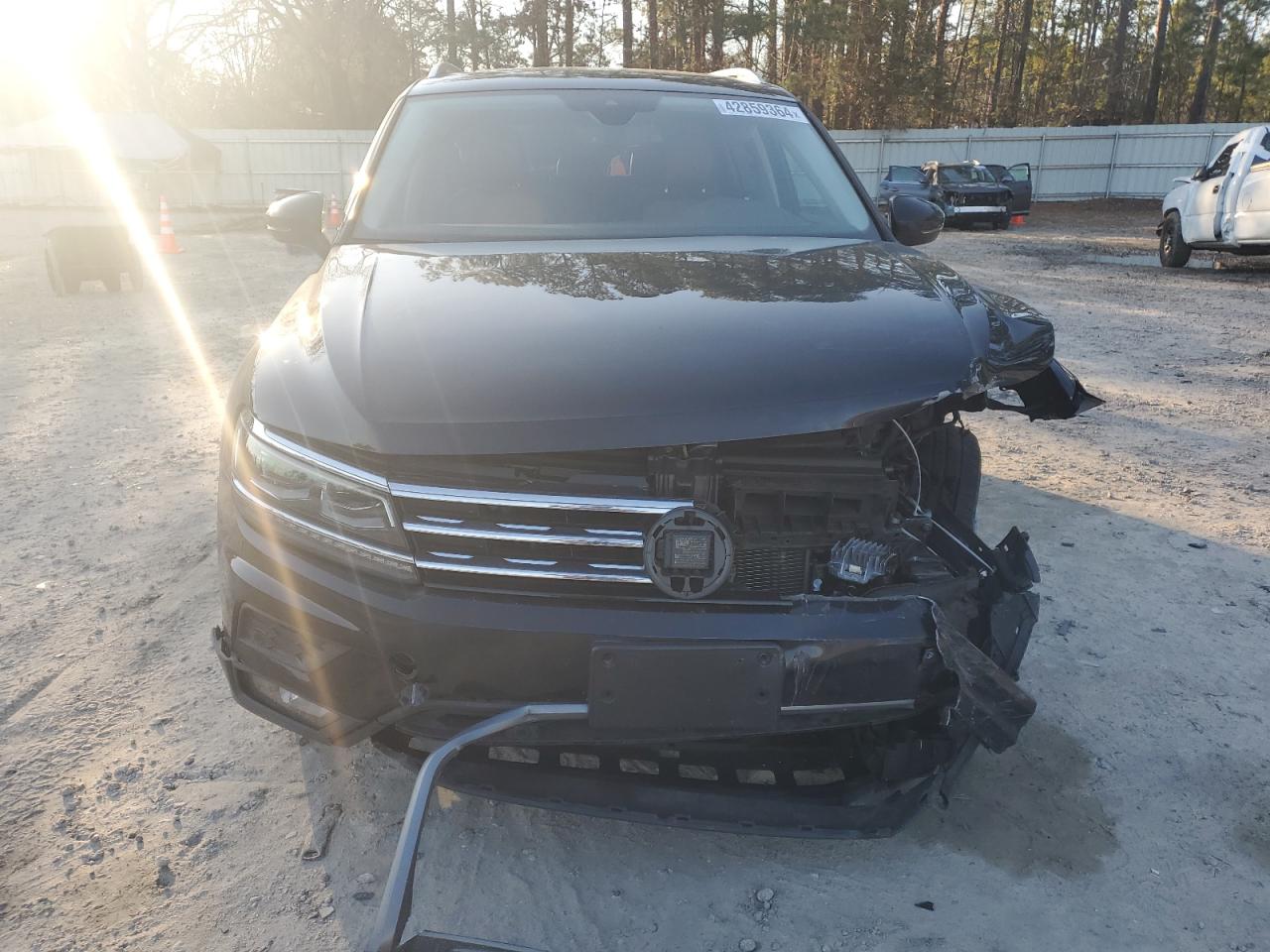 Photo 4 VIN: 3VV4B7AX5JM217964 - VOLKSWAGEN TIGUAN 