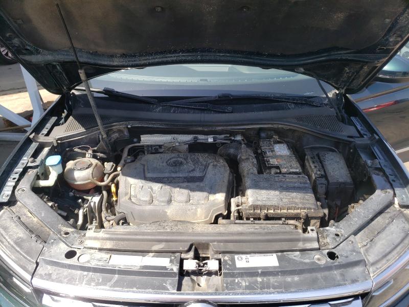 Photo 6 VIN: 3VV4B7AX5KM140711 - VOLKSWAGEN TIGUAN SEL 