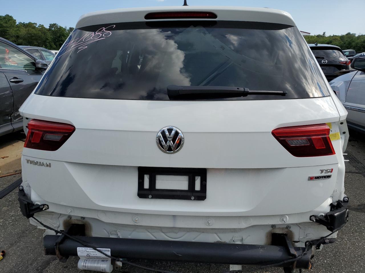 Photo 5 VIN: 3VV4B7AX8JM190923 - VOLKSWAGEN TIGUAN 