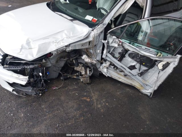 Photo 5 VIN: 3VV4B7AX9JM004239 - VOLKSWAGEN TIGUAN 