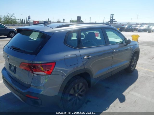 Photo 3 VIN: 3VV5X7B22RM074458 - VOLKSWAGEN TAOS 