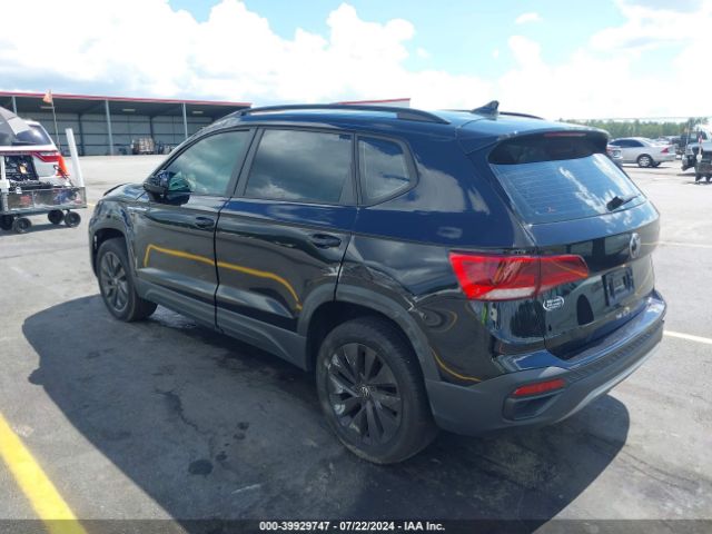 Photo 2 VIN: 3VV5X7B23RM054395 - VOLKSWAGEN TAOS 