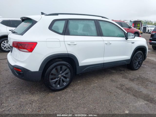 Photo 3 VIN: 3VV5X7B26RM045903 - VOLKSWAGEN TAOS 